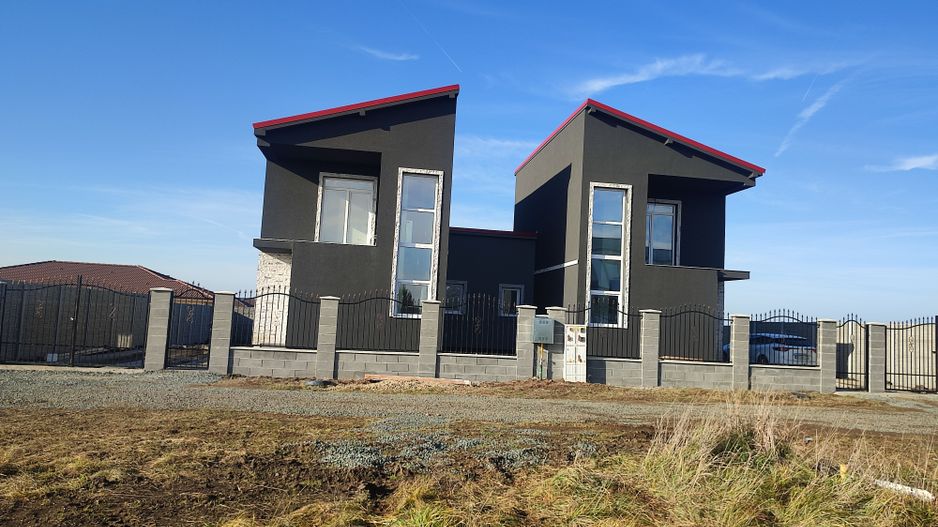 Sanandrei, Duplex pe Etaj, Proiect Modern, Desp prin camera Tehnica. - Poză 1