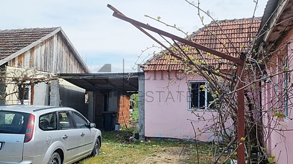 Casa cu teren 1439 mp de vanzare in Gurbediu, Bihor - Poză 9