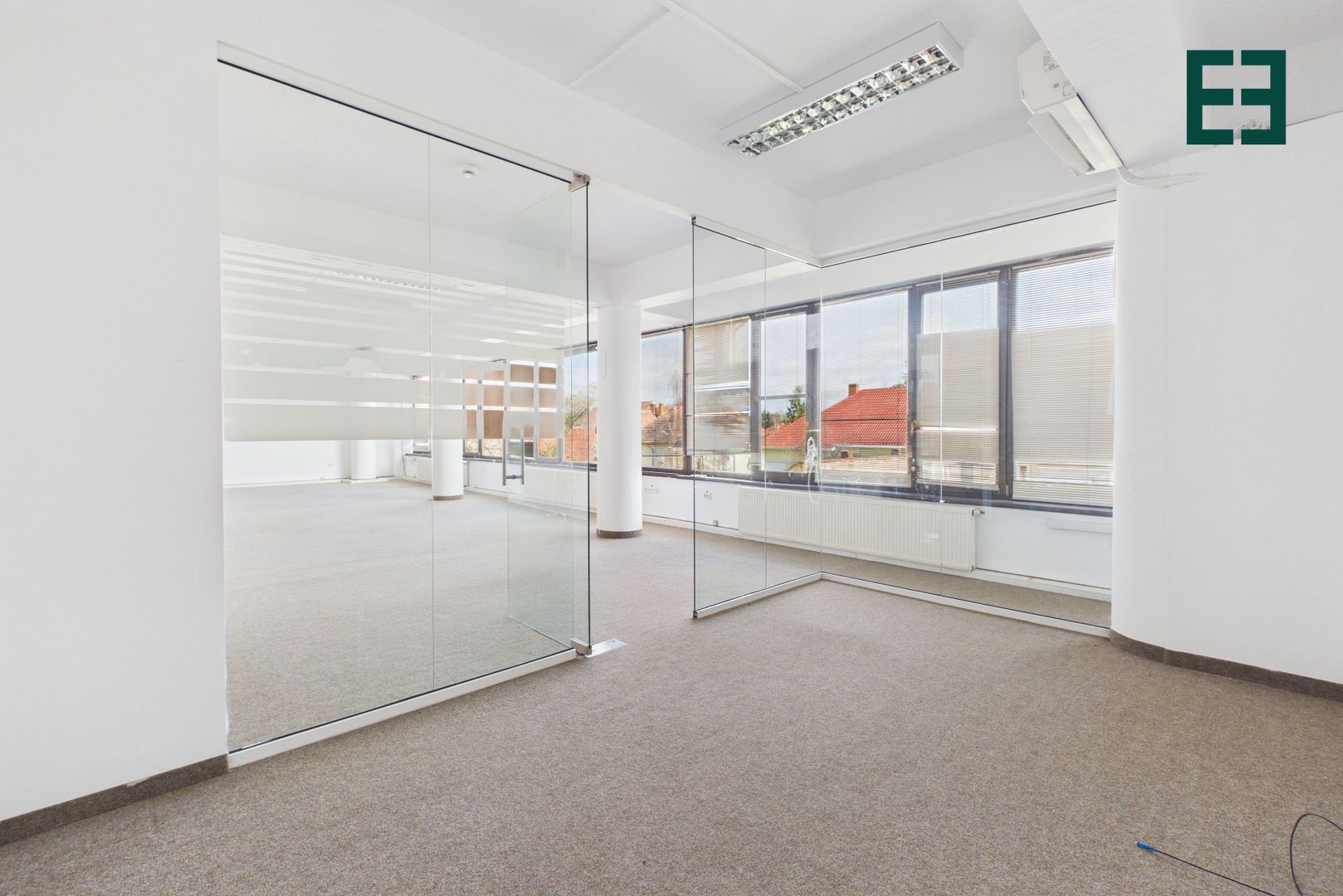 DE ÎNCHIRIAT Spațiu birouri Open Space - Zonă Centrală - Timișoara - Poză 6