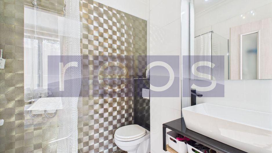 VANZARE APARTAMENT | INTRARE STRADALĂ | VAD EXCELENT | CURTE PROPRIE | DAMAROAIA - Poză 5