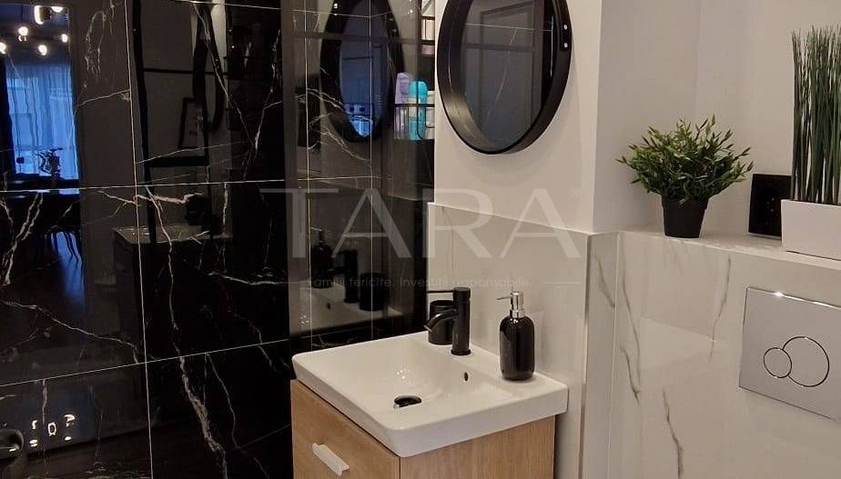 Apartament cu 3 camere, curte, terasă și parcare, zona Teilor. - Poză 7