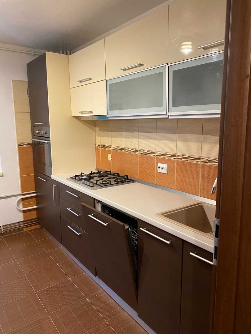 Apartament 3 camere metrou Brancoveanu | Centrala Proprie - Poză 5