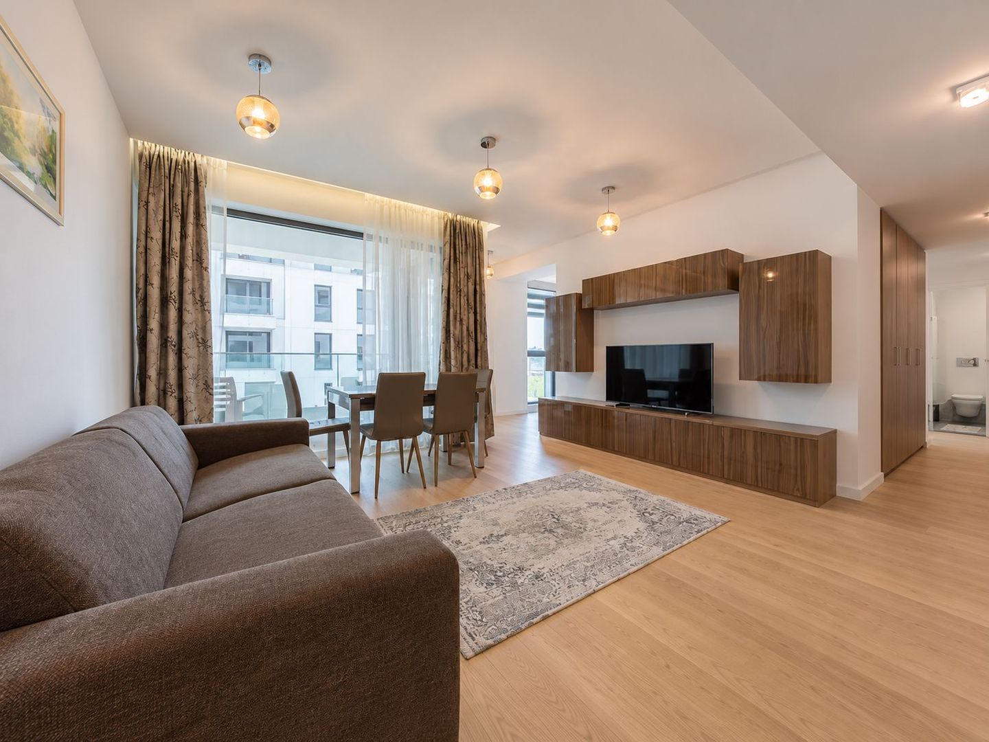 For Rent | Luxury 2-Room Apartment | 53 sqm | Balcony | Herăstrău - Poză 2
