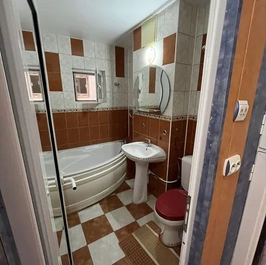 Apartament 3 camere, 2 bai, I.C.Frimu - Poză 3