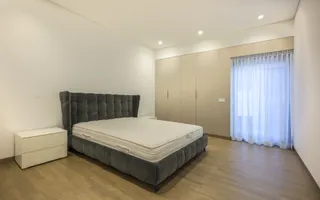 Reședință Exclusivistă cu 5 Camere | 201 mp | Terasă 25 mp - Poză 17