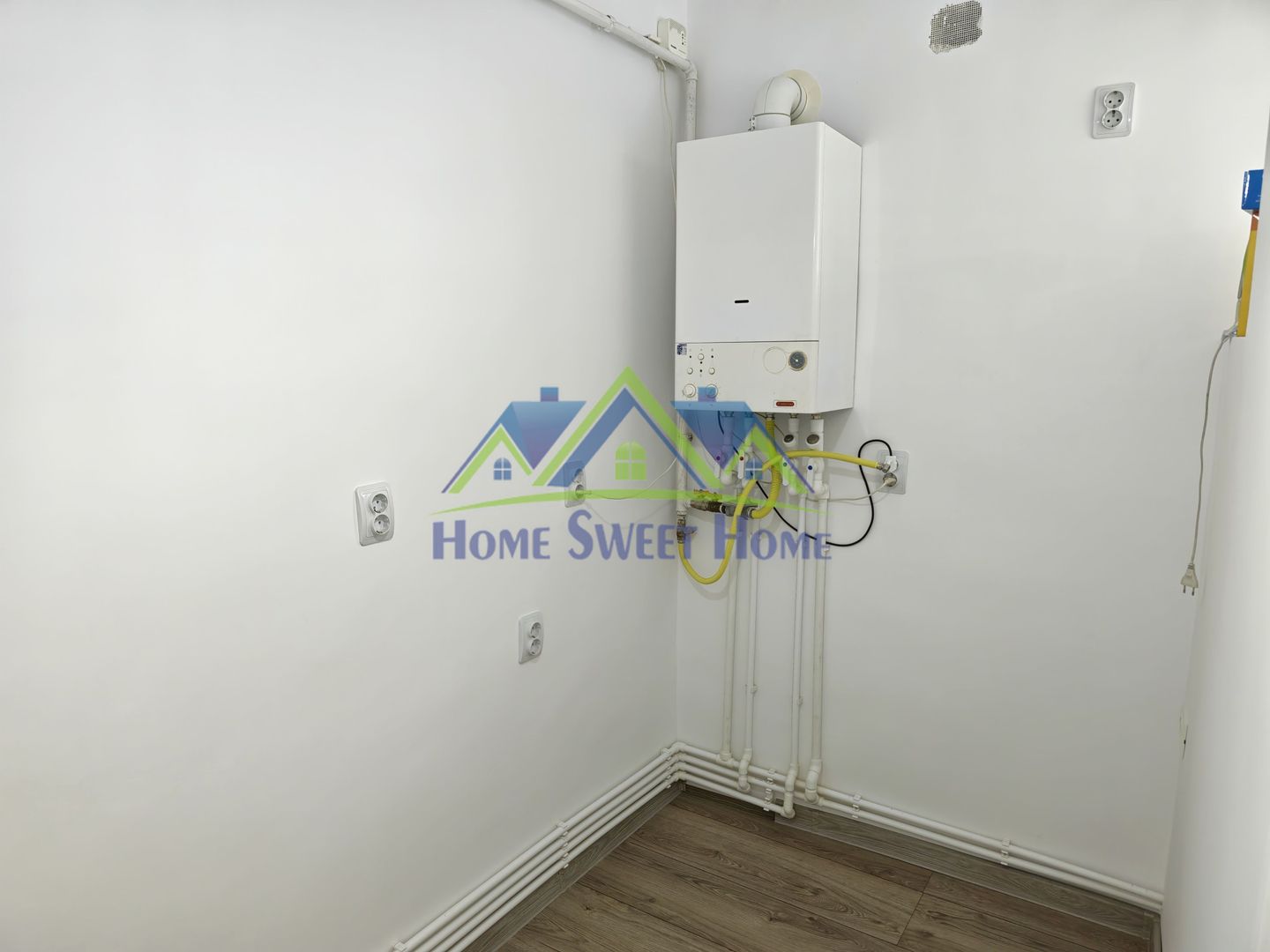 Garsoniera zona M4 in spate la Flacara(A1), et. 9/10, renovata complet - Poză 1
