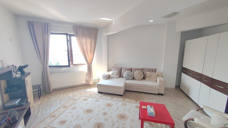 Apartament Str Doinei decomandat,parcare subterana, super pozitie - Poză 2