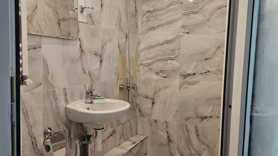 Apartament 2 camere ,zona Afi - Poză 6