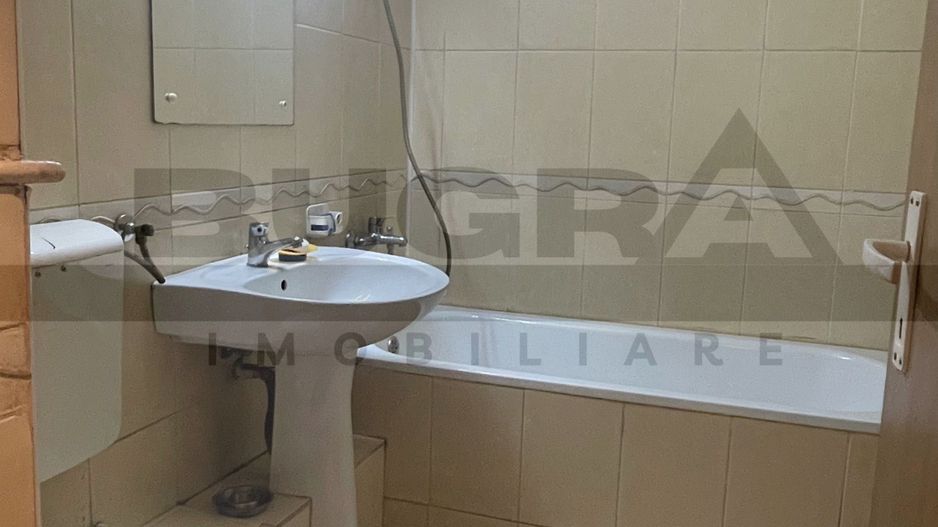 Apartmane 3 camere, 2 bai, 65 mp, zona Cipariu - Poză 5