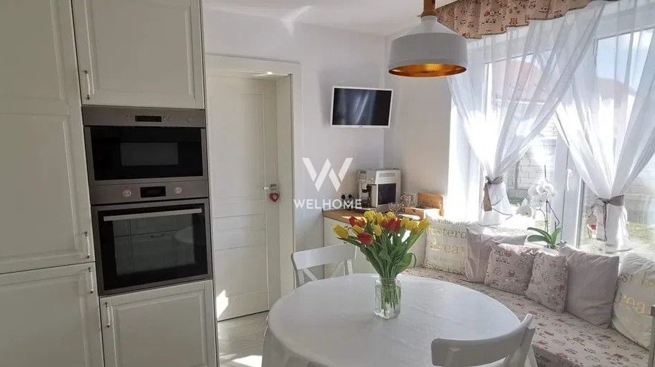 Casă premium, 500 mp teren, finisaje de lux, șemineu & garaj – Sibiu - Poză 3