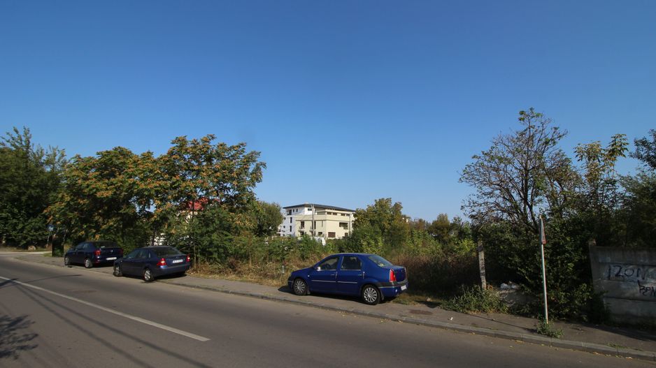 Teren 5963 mp deschidere lac Grivita 42 m cu deschidere la strazi 77 m - Poză 10