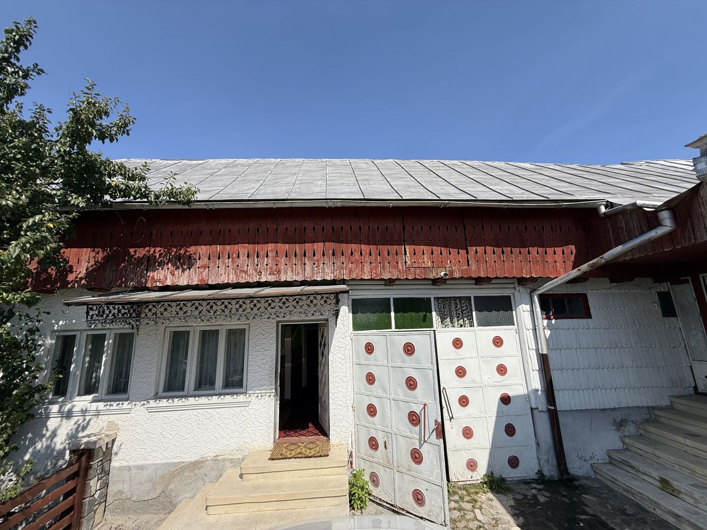 Casă + anexă 280 mp și teren cu dublă deschidere la strada 1500 mp - Poză 3