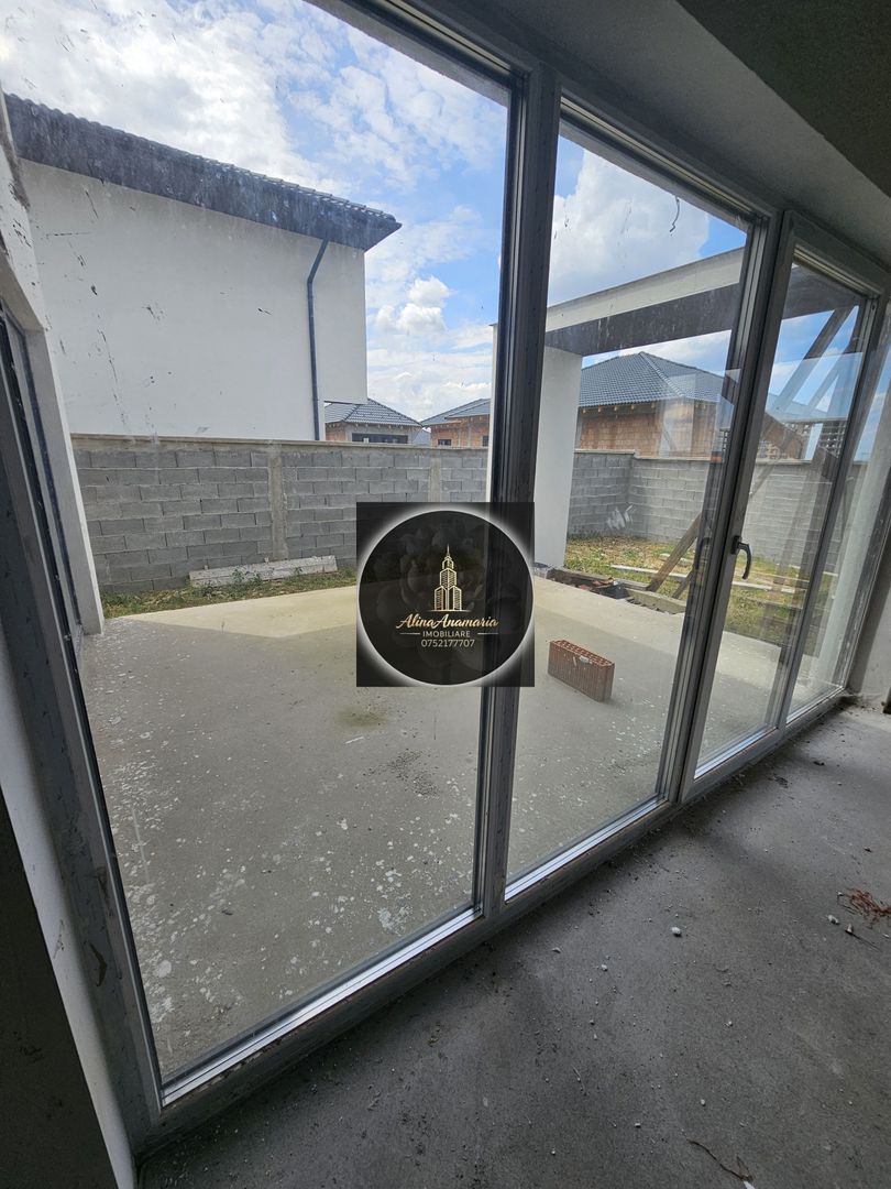 Casa de vanzare Oradea cartier Viena - Poză 12