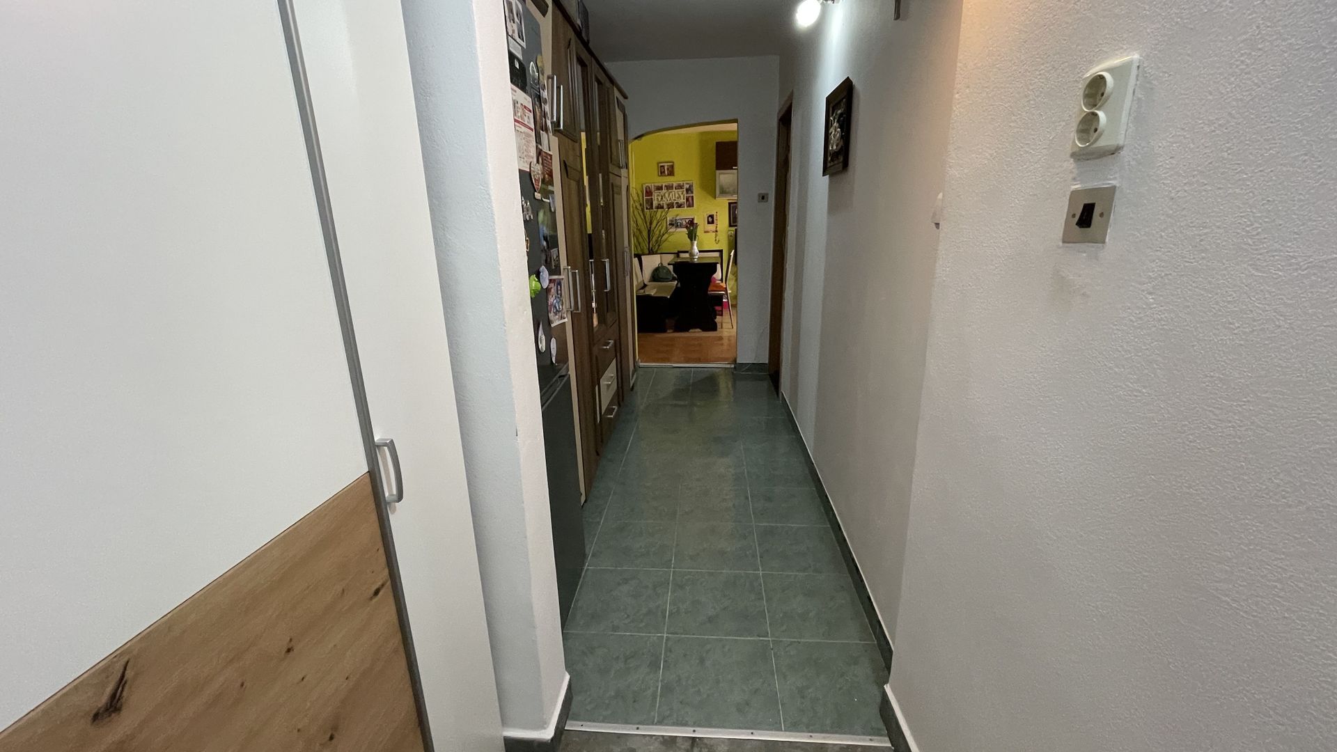 Apartament cu 2 camere parter -zona buna și linistita - Poză 12
