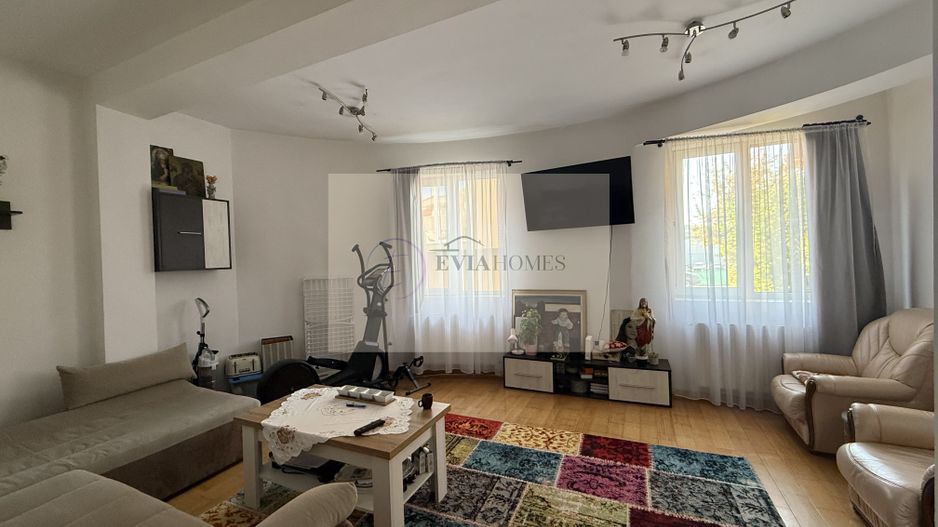 4 camere / terasă spațioasă / Bloc tip vilă/ Zona Grand Hotel Italia - Poză 2