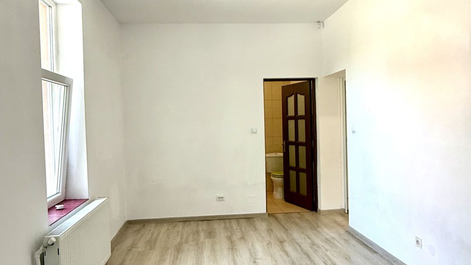 IMOBIL CU MULTIPLE DESTINATII - Poză 2