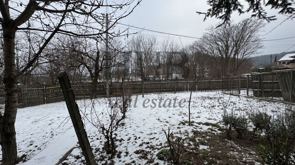 casa batraneasca situata in Hemeius - de vanzare - Poză 8