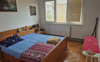 🏡 DE VÂNZARE – APARTAMENT 2 CAMERE | ZONA M4, BL. C42 🏡, ETAJ 3! - Poză 5