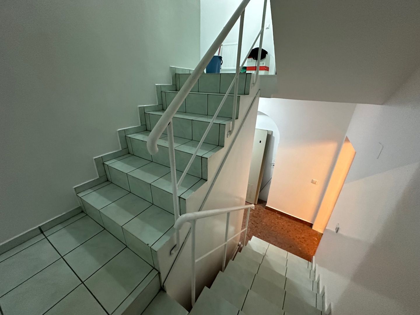 Cladire pretabila spațiu birouri/ clinica - Poză 31