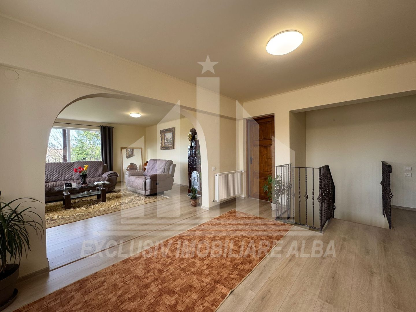Casa individuala | De vanzare | 200 mp | 8140 mp teren | Oarda de Sus - Poză 6