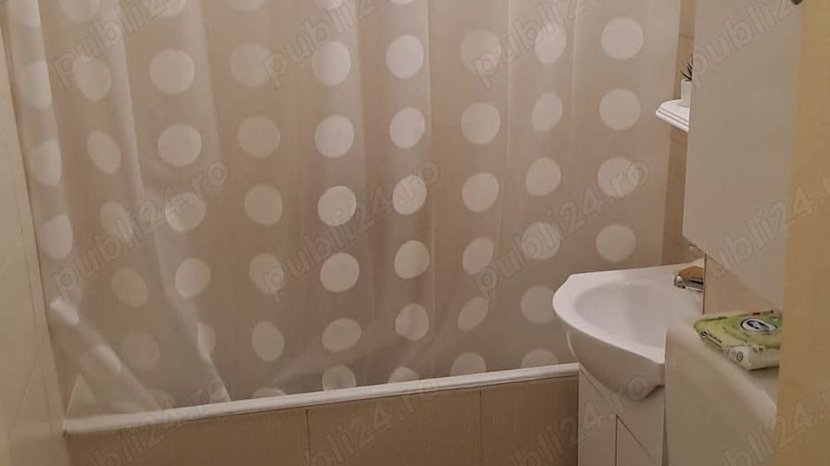 Garsoniera Vatra Luminoasa - Poză 4