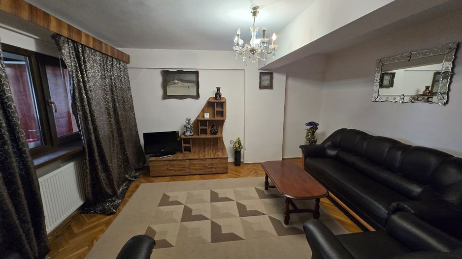 3 camere Ultracentral - Ramada - Poză 1