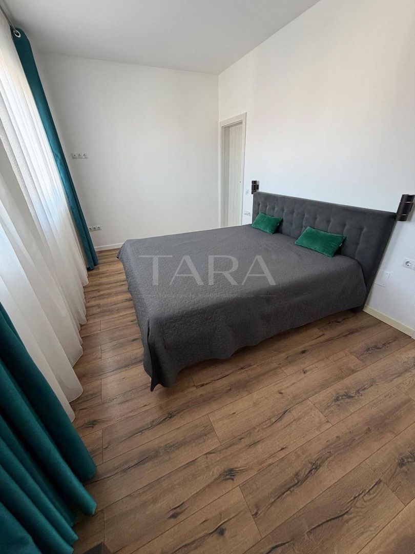 3 Camere Premium cu Terasă de 36 mp și 2 Garaje – Floresti. - Poză 7
