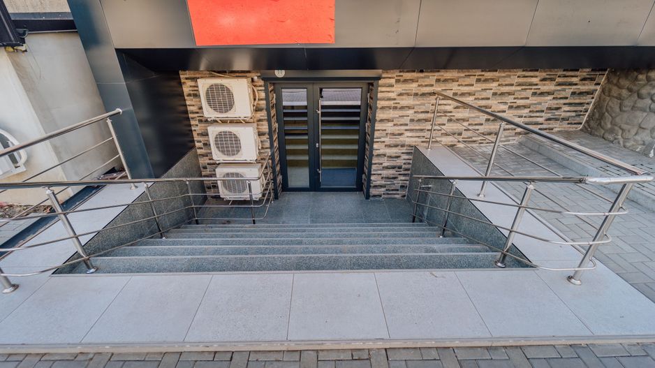 Vânzare I Spațiu Comercial I 140 m2 I Buiucani I Prima Linie - Poză 2