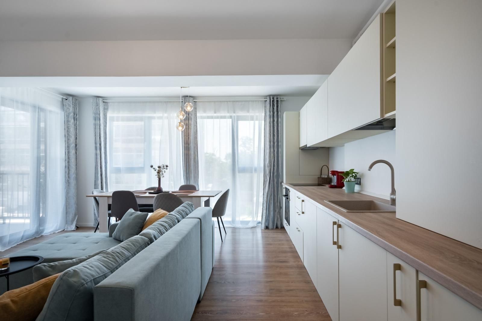 Inchiriere apartament 3 camere | Parcare inclusa | Sisesti - Poză 12