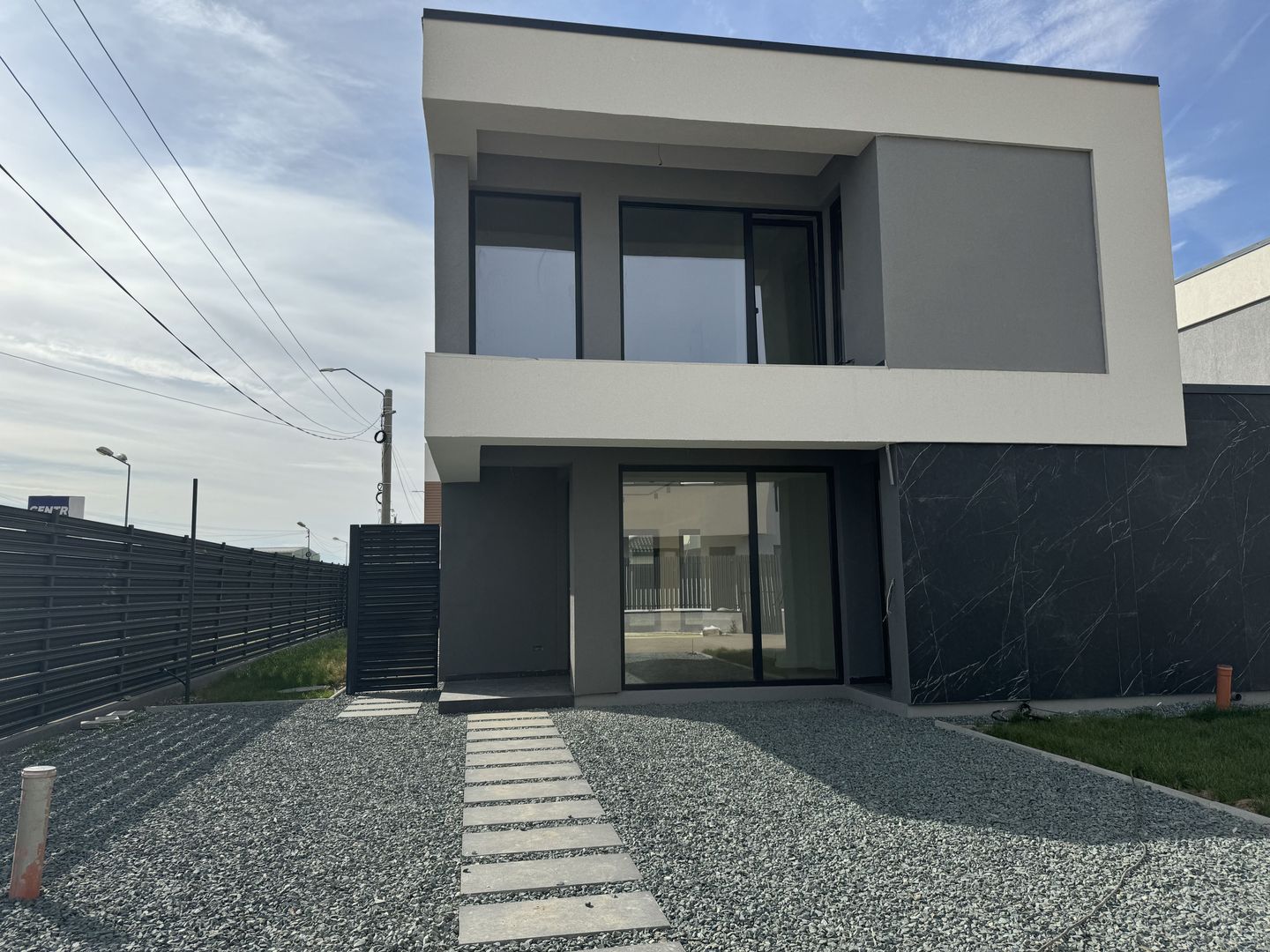 Ultima vila PREMIUM 5 camere Tunari, acces PIPERA, 350 m2 curte - Poză 1