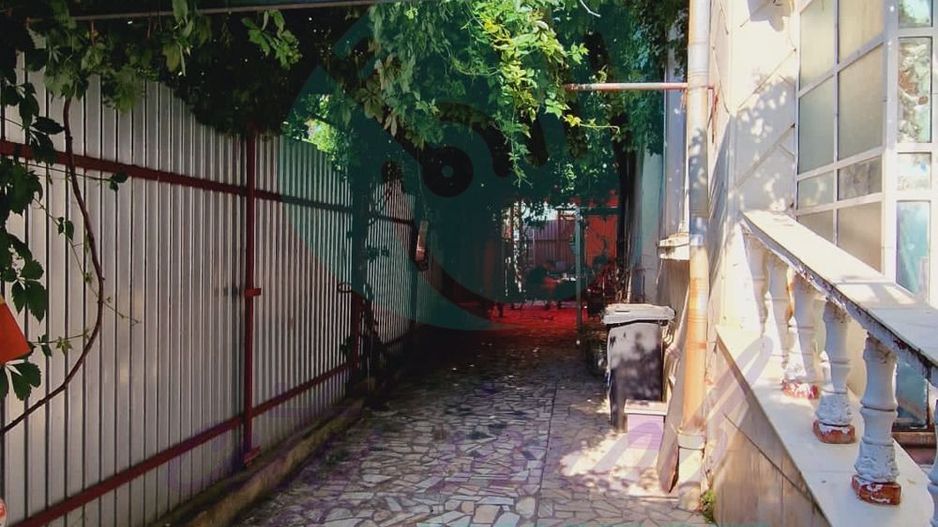 Casa singura in curte Parcul Carol - Poză 4