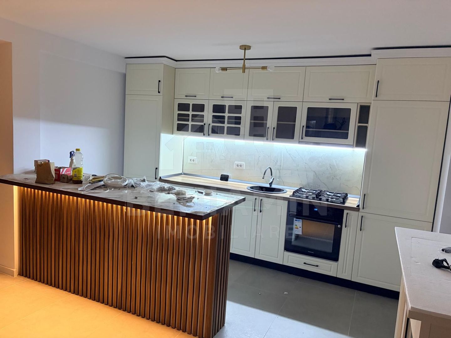 Casa Moderna - P+1 - 150mp - mobilata - utilata - lux - Brestei - Poză 6