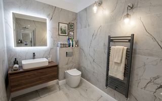 Apartament cu 4 camere 125 mp (4 garsoniere) la cheie + 60 mp pod - Busteni - Poză 7