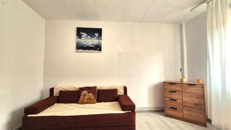 Exclusivitate - garsoniera cu centrala proprie - Poză 2