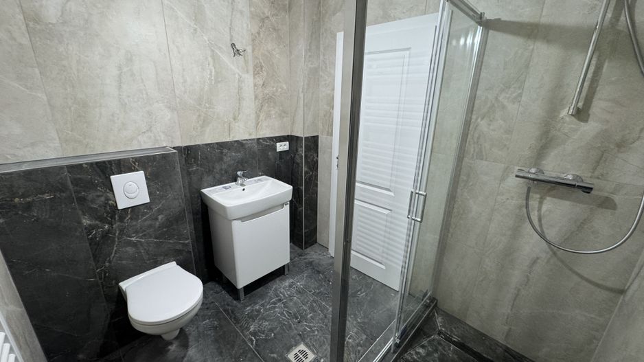 Apartament nr.17 cu 2 camere, boxa si parcare incluse in pret - Poză 3