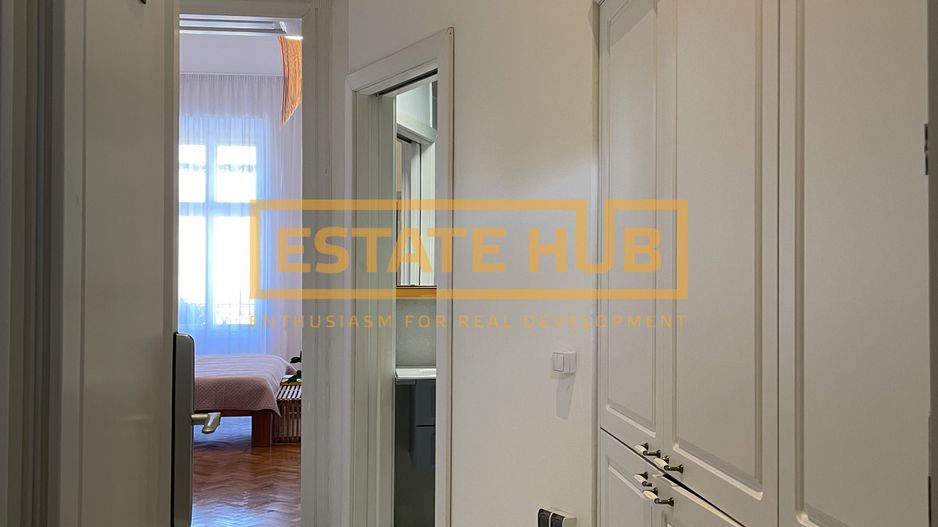 Apartament spectaculos de 125 mp in centrul istoric pe Str. Eroilor - Poză 3