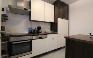 Continental - Buziasului, centrala proprie, parcare inclusa. - Poză 8