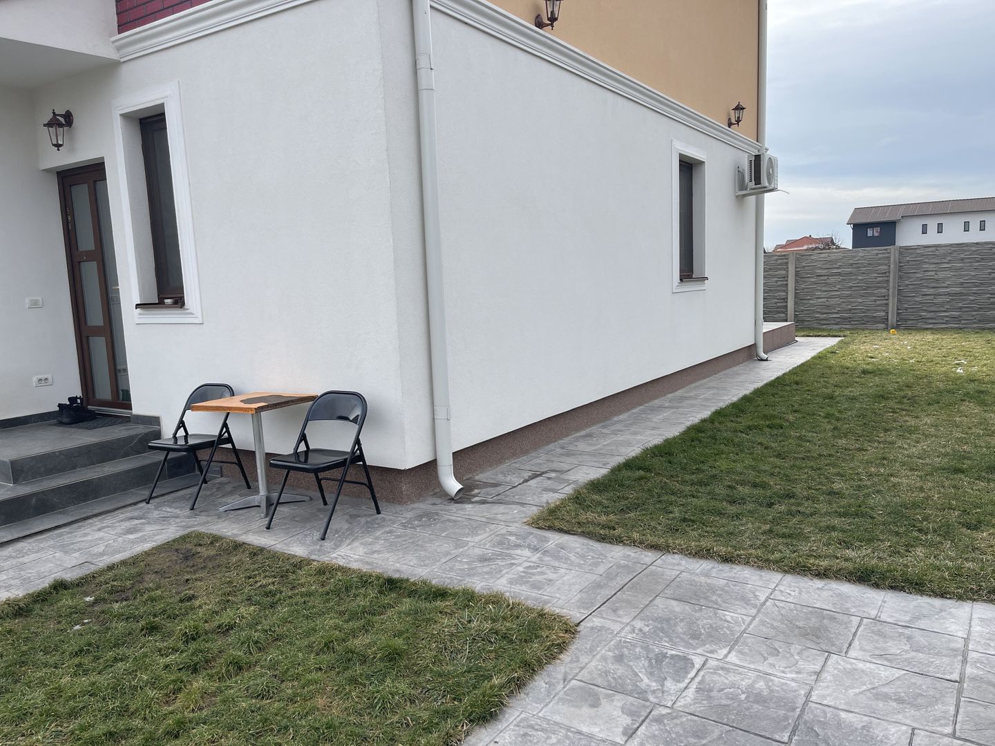 Duplex P+1E -unități separate prin cameră tehnica - Poză 21