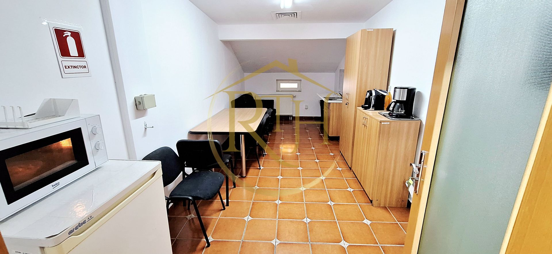 Oferim spre inchiriere spatii pentru birouri, zona Soarelui, parcare privata - Poză 11