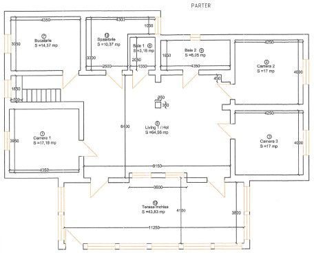 Casă spațioasă, cu 4 dormitoare în Șofronea. - Poză 5