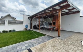 Casa de vanzare cu 4 camere si piscina in Cihei, Bihor - Poză 7