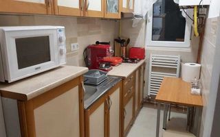 Apartament cu 2 camere din Micro 14 - Poză 3