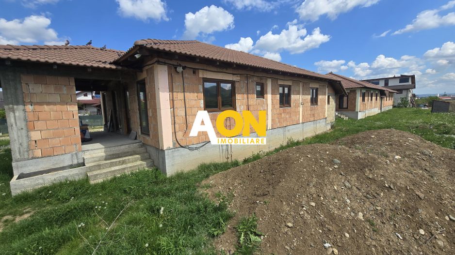 Casa Individuala 4 Camere, 2 Bai, 500mp Teren - Poză 14