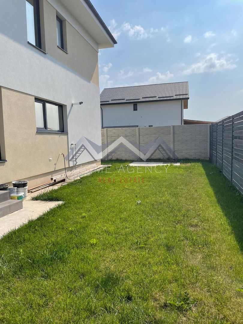 Vilă Individuală 4 camere Tunari - Cartierul Tineretului - Poză 4