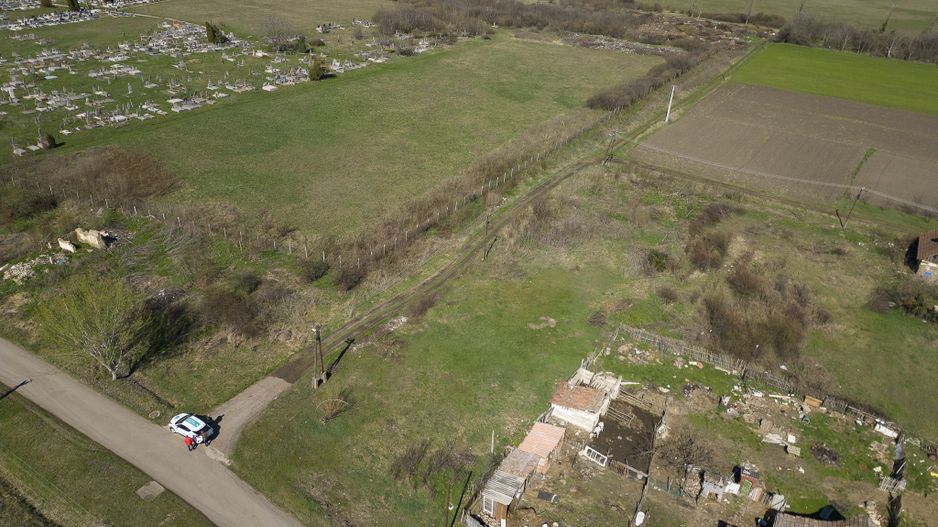 Teren intravilan de 1325 mp în Battonya - Poză 3