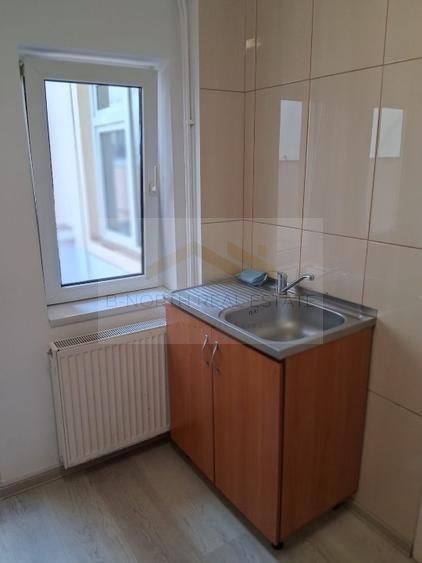 Vilă D+P+M | Tineretului | 145 mp | Curte 132 mp | 5 locuri de parcare - Poză 9