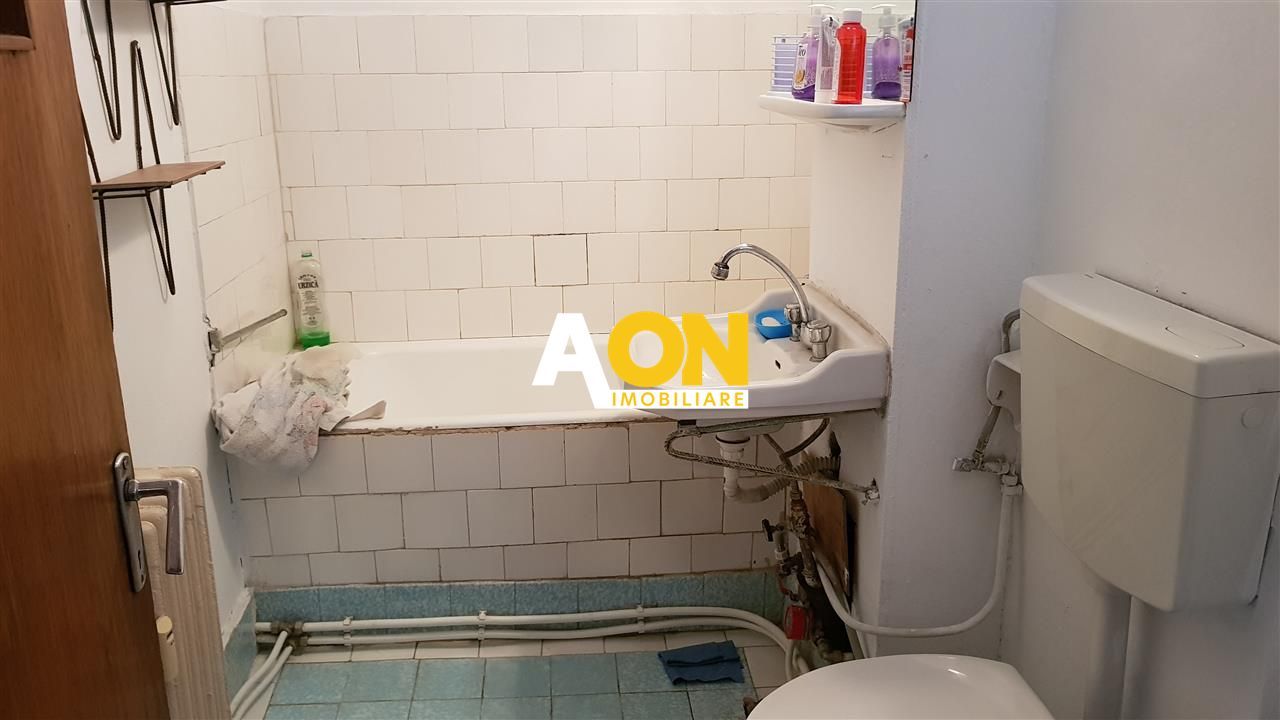 Apartament 3 camere decomandat ultracentral - Poză 6