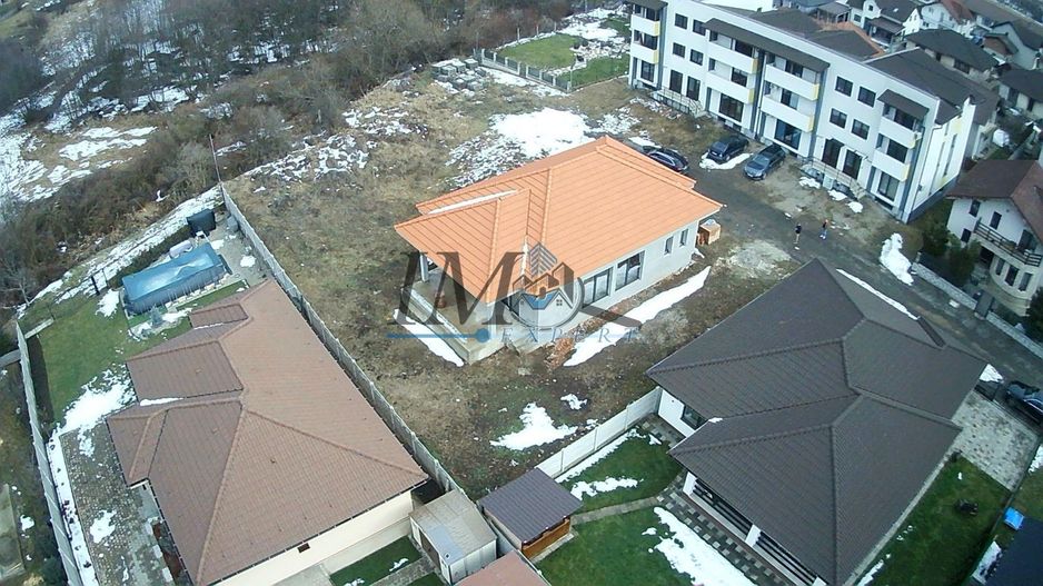 Casa de vanzare la rosu in zona Roica cartier Micesti Alba Iulia - Poză 1