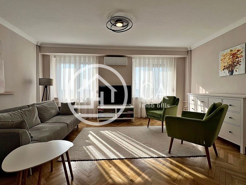 Apartament de închiriat cu 4 camere în zona Ultracentrală, Oradea - Poză 2