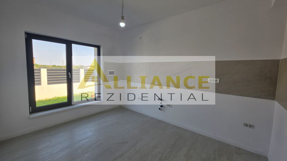 Vila 4 Camere | Curte amenajata - Poză 9